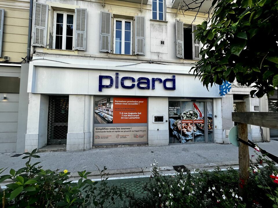 LOCATION PURE RUE PASTORELLI  5588